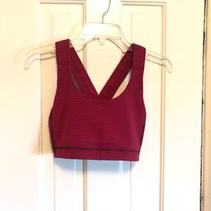 Lululemon sports bra